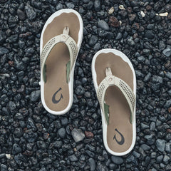 Ulele Men's Water-Ready Beach Sandals - Clay / Mustang | OluKai Men