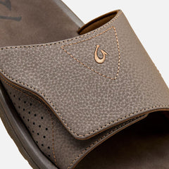 Nalu Slide Men's Beach Slide Sandals - Dark Java | OluKai Men