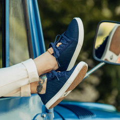 Pehuea Lī Women's Sneakers - Trench Blue | OluKai Women