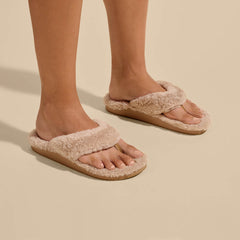 Kīpe'a Heu Women‘s Flip Flop Slippers - Tan | OluKai Women