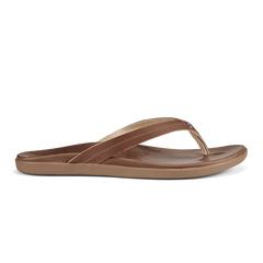Honu Women’s Leather Beach Sandals - Tan | OluKai Women