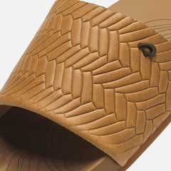 Kipeʻa Pono - Sahara / Weave | OluKai Women