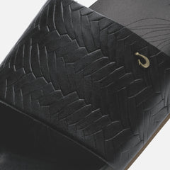 Kipeʻa Pono - Black / Weave | OluKai Women