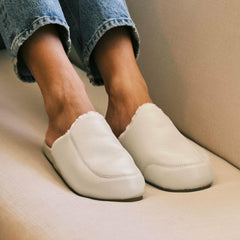 Olukai Kōnea Leather Slipper Mules - Bone – OluKai | Women Warm Weather