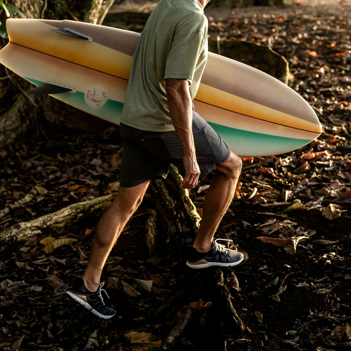 Mio Lī Men's Athletic Shoes - Rock / Natural | OluKai Men