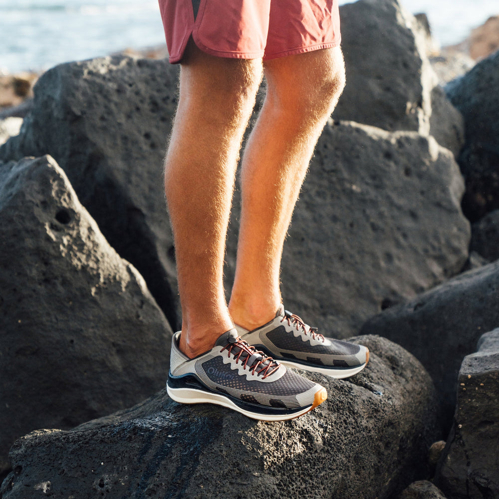 ‘Ahi Men’s Water Boat Shoes - Rock / Ash | OluKai Men