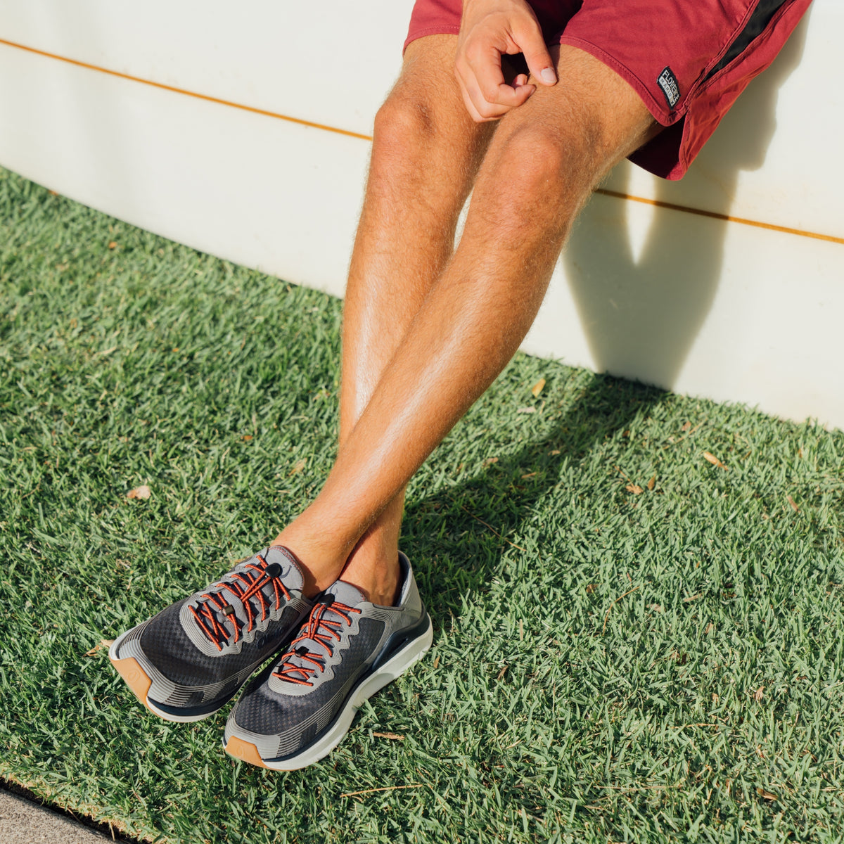 ‘Ahi Men’s Water Boat Shoes - Rock / Ash | OluKai Men