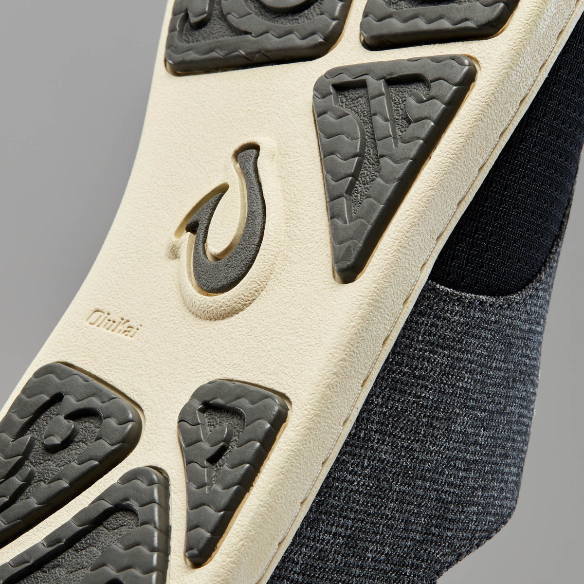 Nohea Moku Men's Boat Shoes - Dark Shadow | OluKai Men