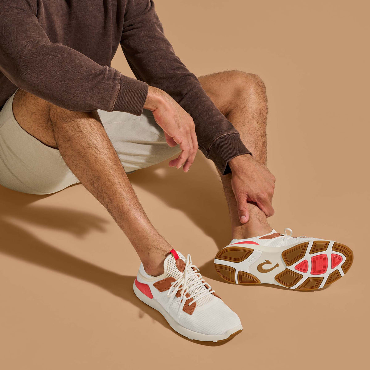 Mio Lī Men's Athletic Shoes - Bright White / Red Lava | OluKai Men