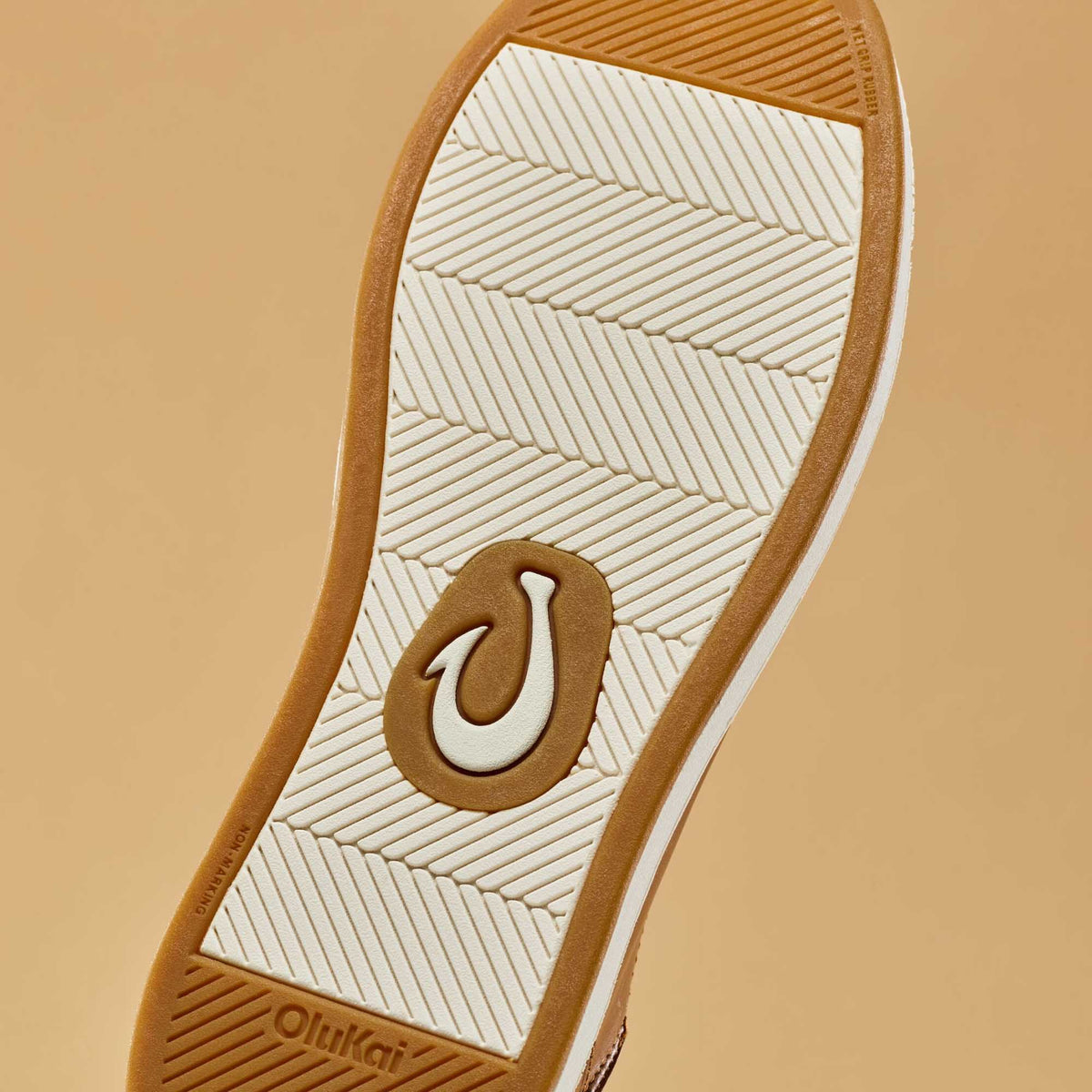 Kākaha Nia Men‘s Leather Slip-On Shoes - Fox | OluKai Men