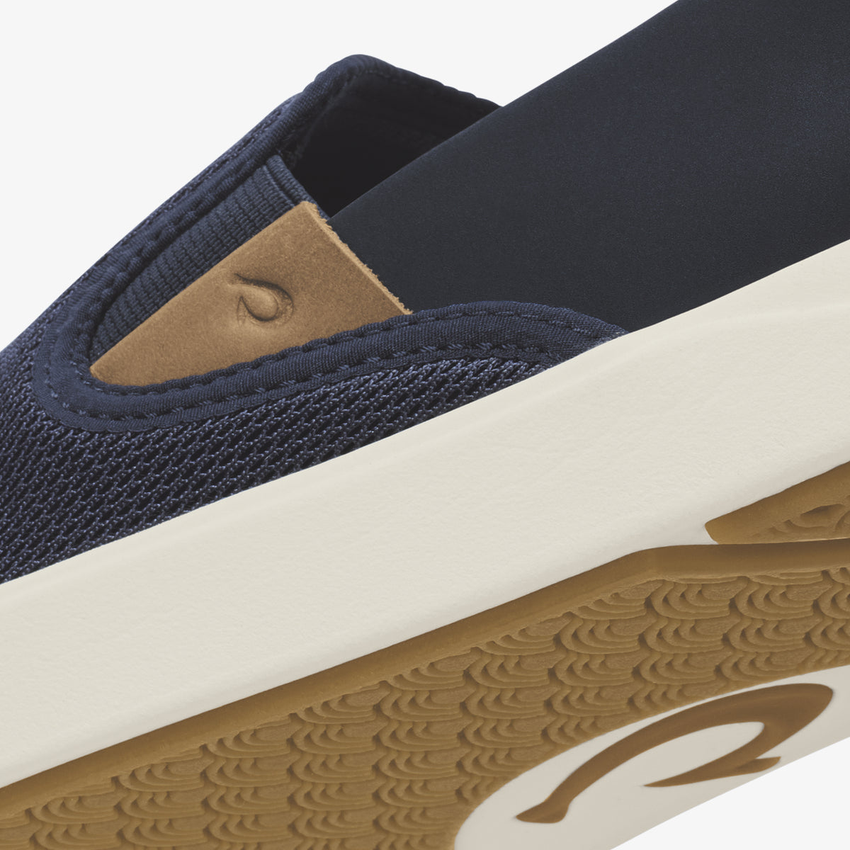 Lae'ahi Nui - Trench Blue / Tan | OluKai Men