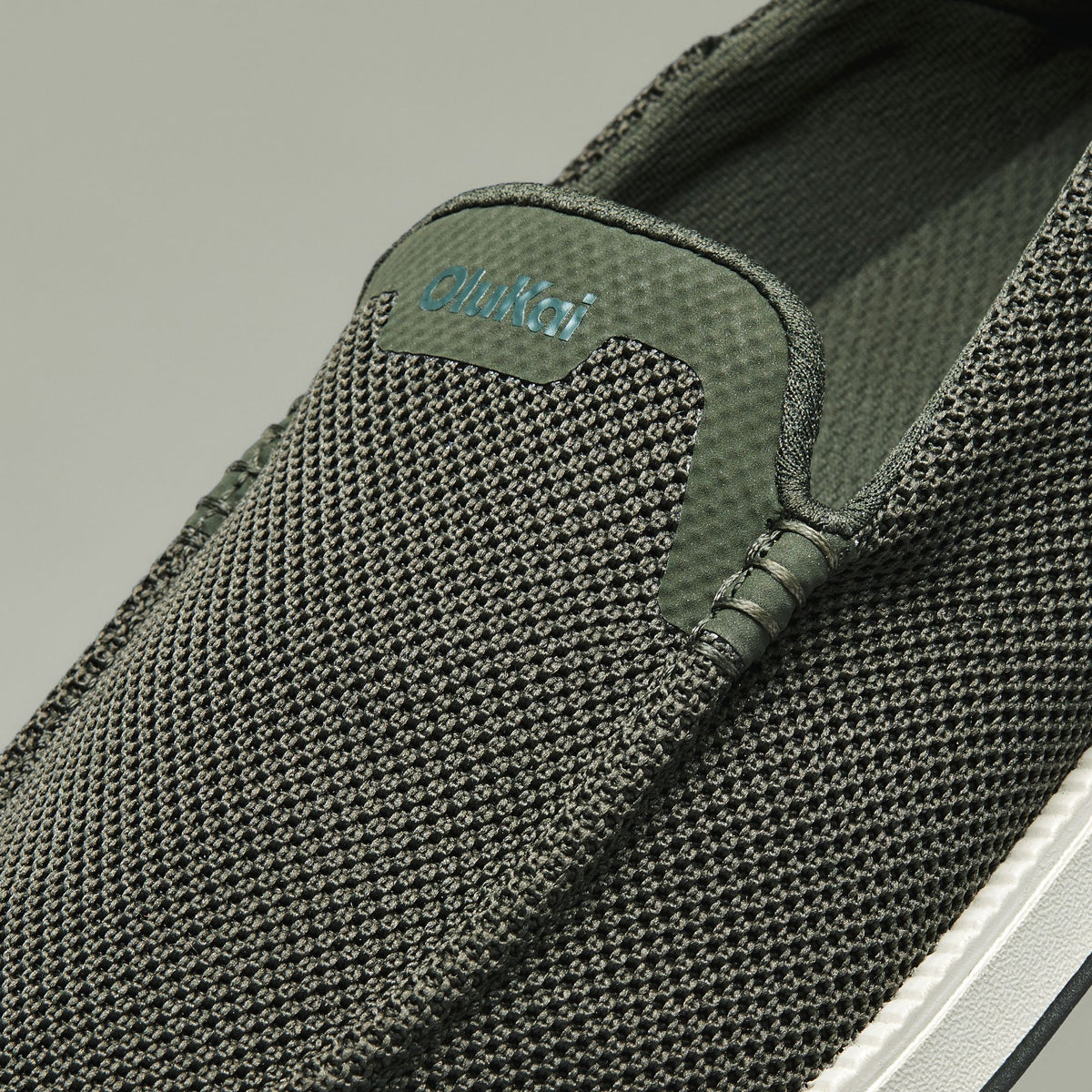 Kākaha Mesh Men‘s Slip-On Shoes - Nori | OluKai Men