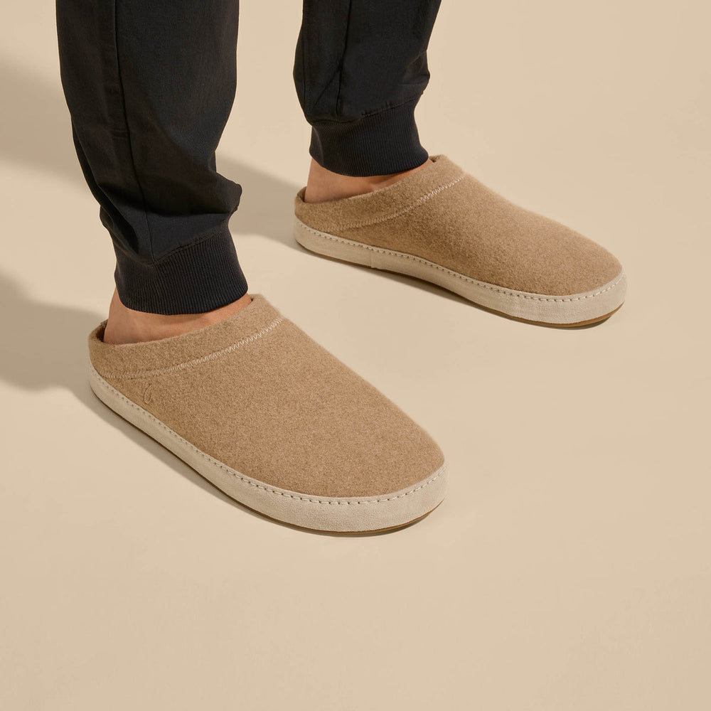 Hāmani Hulu Men’s Wool Mule Slippers - Oatmeal | OluKai Men