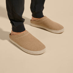 Hāmani Hulu Men’s Wool Mule Slippers - Oatmeal | OluKai Men