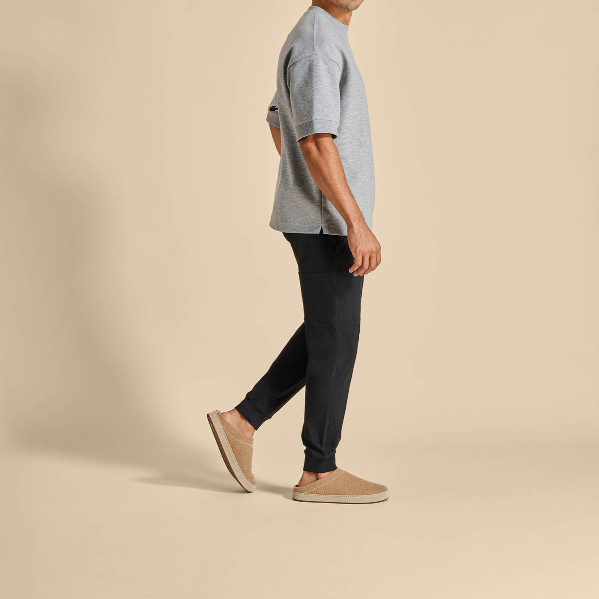 Hāmani Hulu Men’s Wool Mule Slippers - Oatmeal | OluKai Men