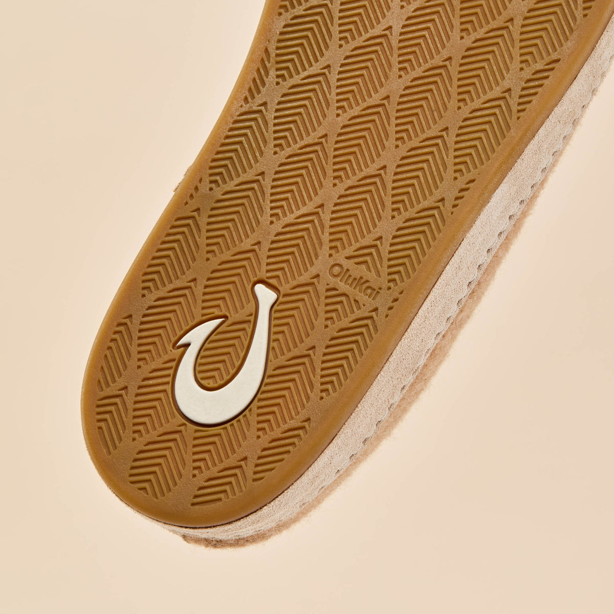 Hāmani Hulu Men’s Wool Mule Slippers - Oatmeal | OluKai Men