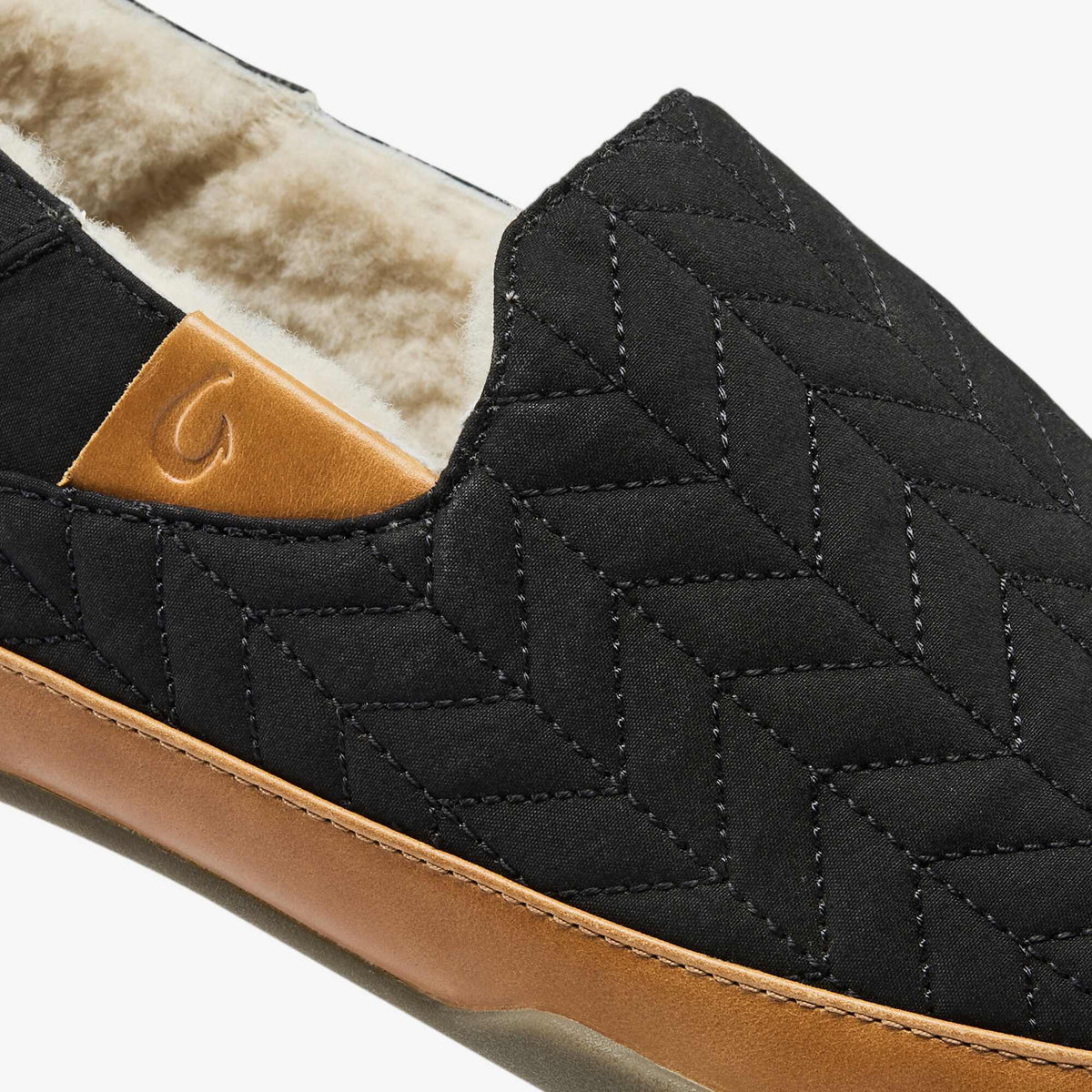 Hanohano - Black / Black | OluKai Men