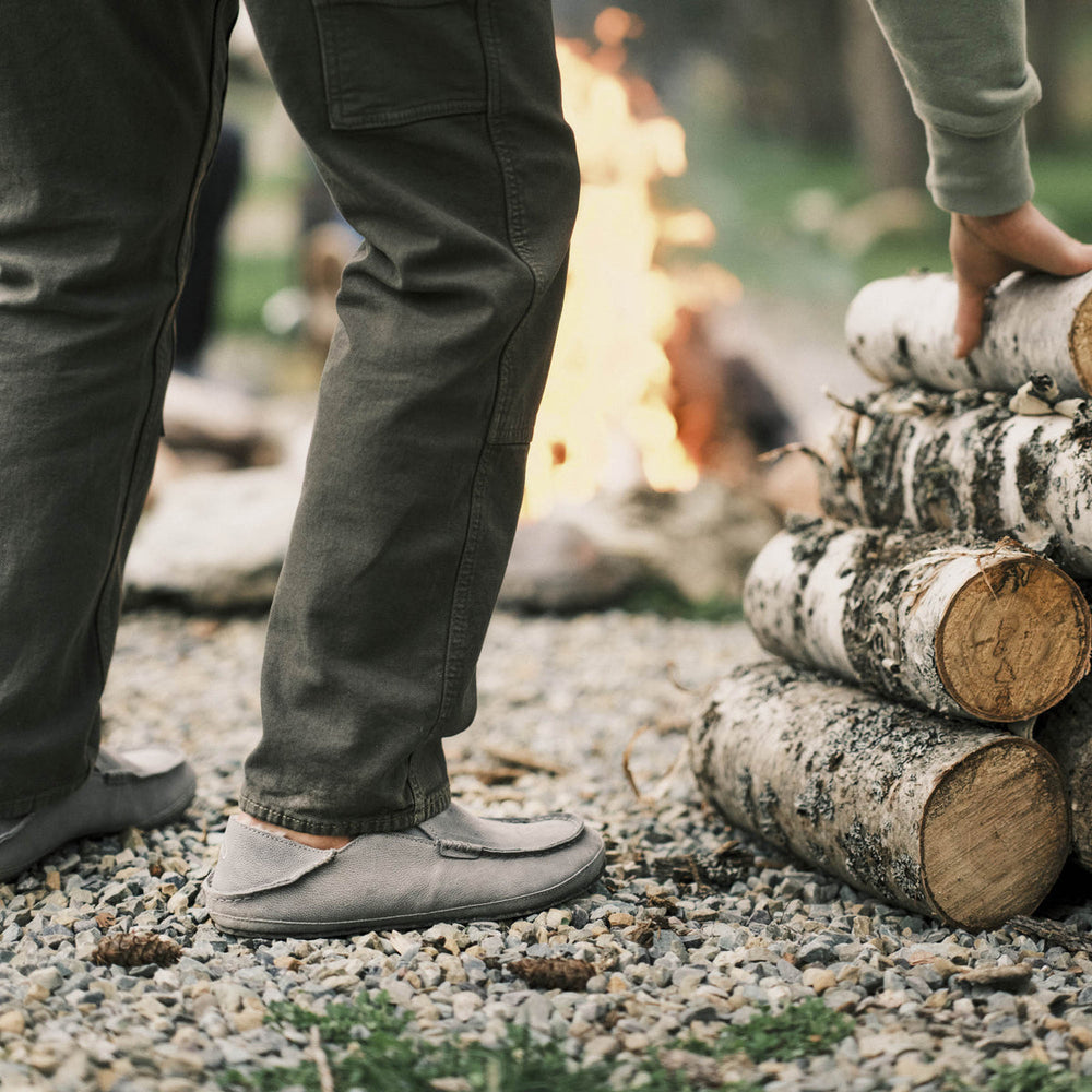 Moloā Men's Leather Slippers - Kona Coffee | OluKai Men