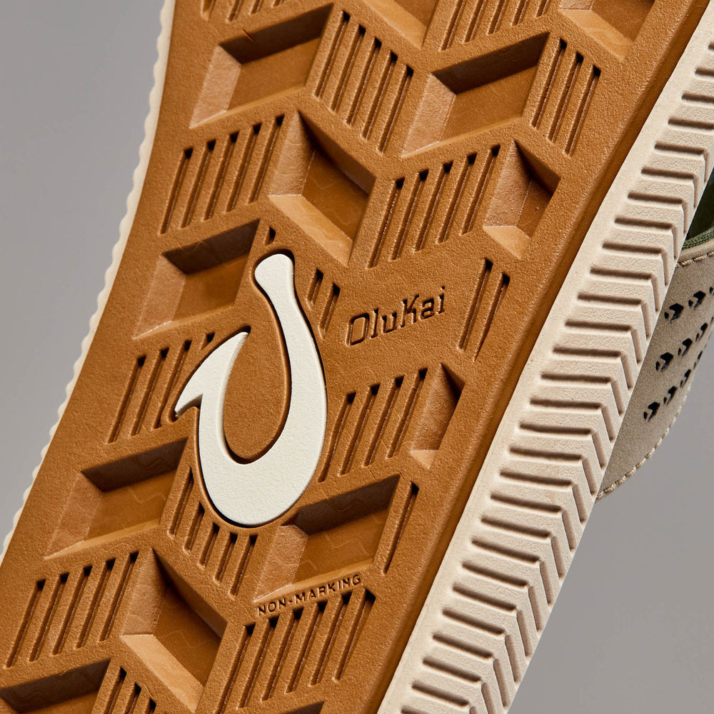 Ulele Men's Water-Ready Beach Sandals - Clay / Mustang | OluKai Men