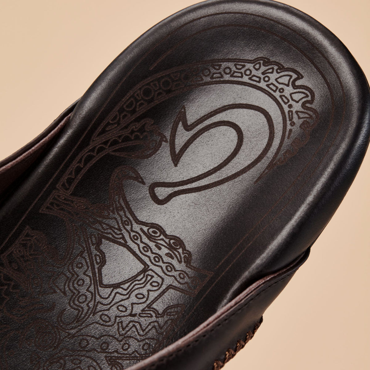 Mea Ola Men's Leather Beach Sandals - Dark Java | OluKai Men
