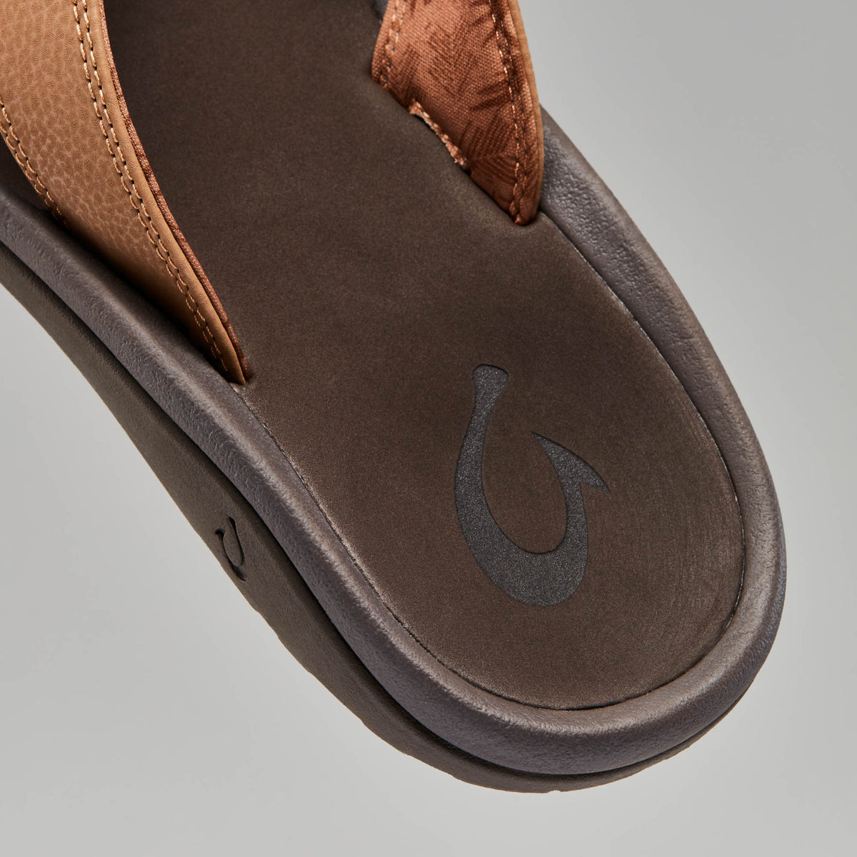 ‘Ohana Men's Best Selling Beach Sandals - Tan / Dark Java | OluKai Men