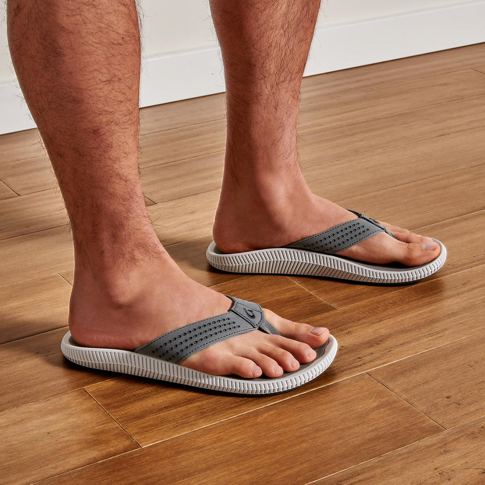 Ulele Men's Water-Ready Beach Sandals - Stone | OluKai Men