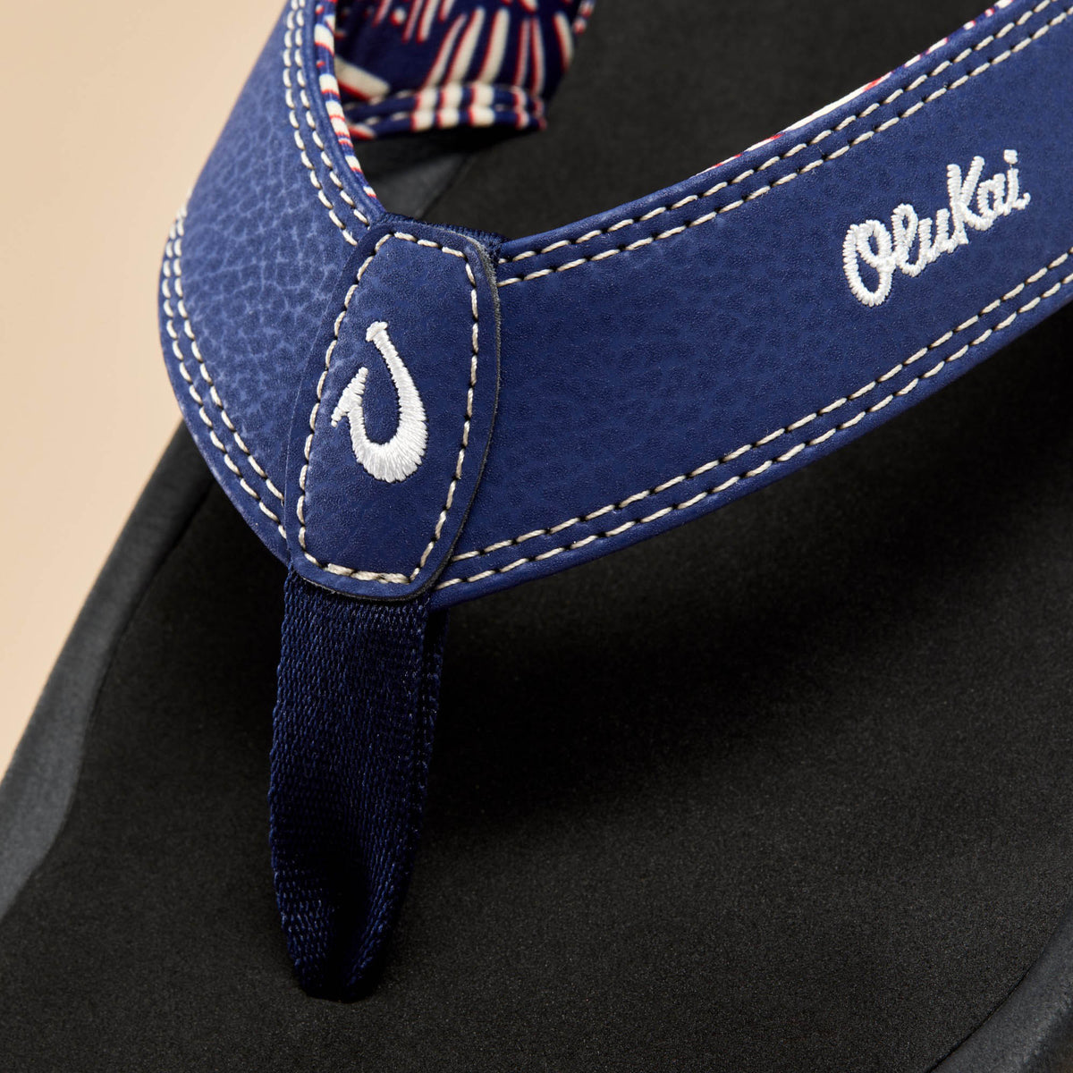 ‘Ohana Men's Beach Sandals - Navy / Onyx | OluKai Men