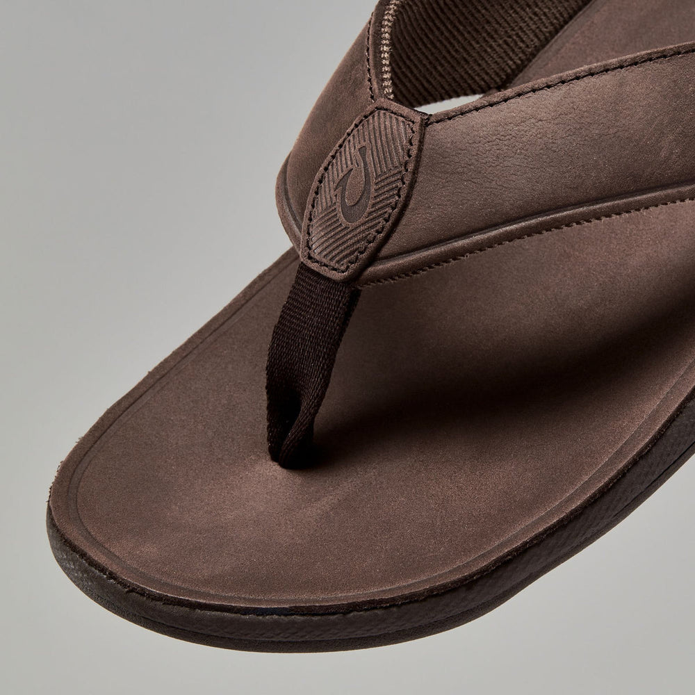 Tuahine Men's Waterproof Leather Beach Sandals - Dark Wood | OluKai Men