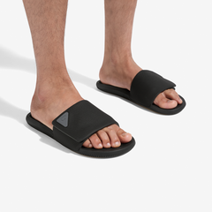 Ulele Slide - Lava Rock / Lava Rock | OluKai Men
