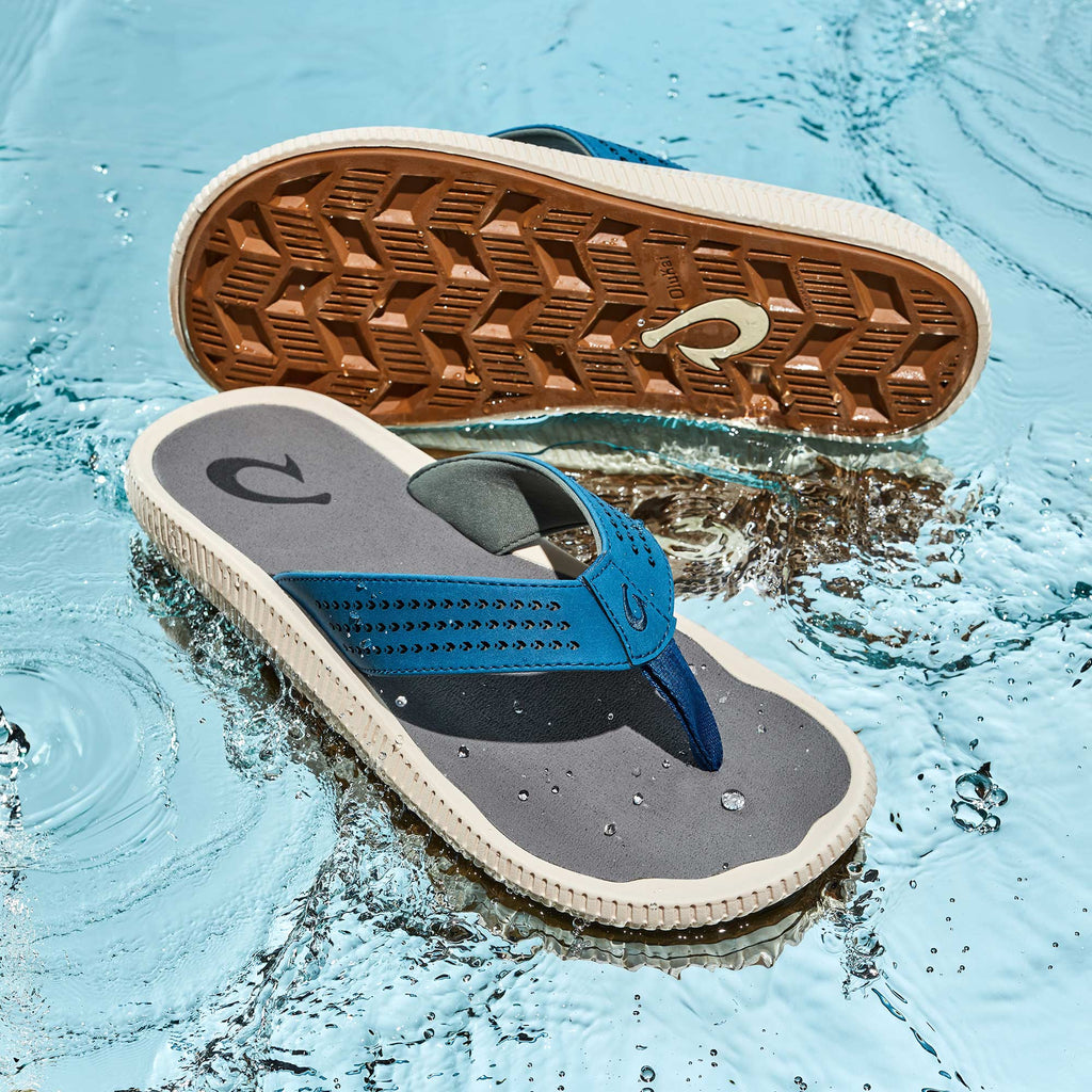 Ulele Men's Beach Sandals - Slate Blue / Charcoal | OluKai Men