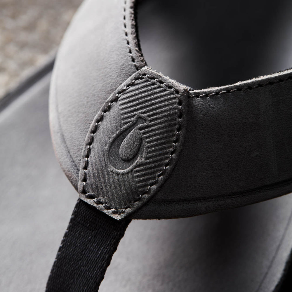 Tuahine Men's Waterproof Leather Beach Sandals - Rock | OluKai Men