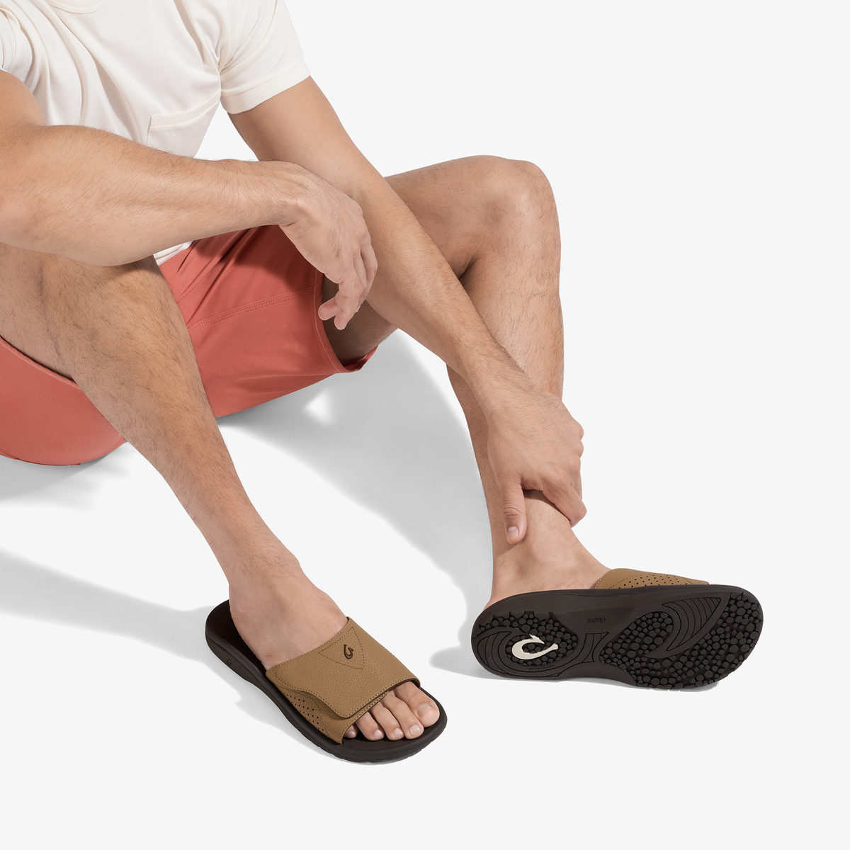 Nalu Slide - Tan / Dk Java | OluKai Men