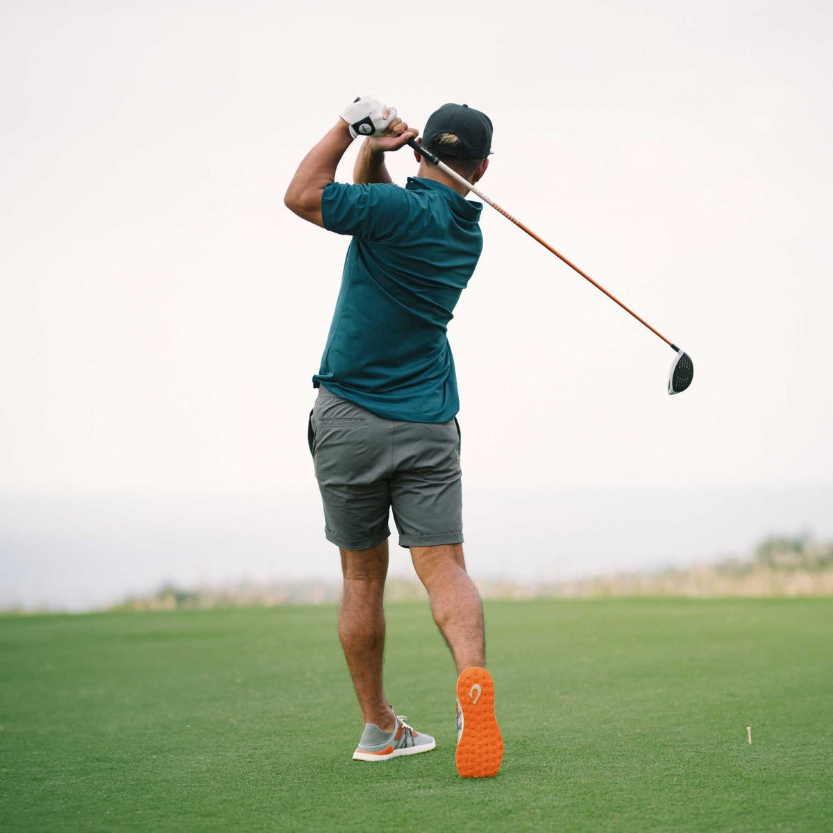Manele Men’s Breathable Golf Shoes - Pale Moss / Molten Orange | OluKai Men