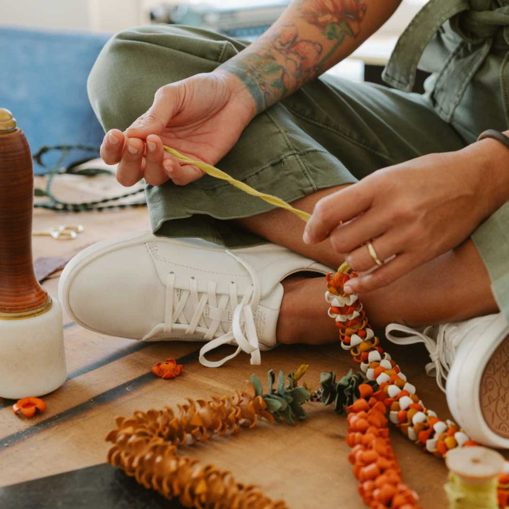 Pehuea Lī ‘Ili Women's Leather Sneakers - White | OluKai Women