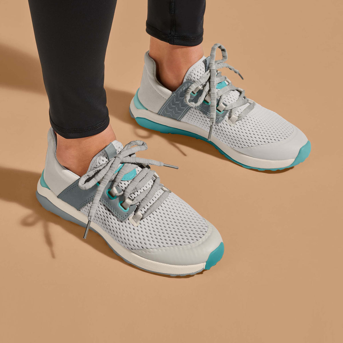 Wailuku Women’s Athletic Shoes - Mist Grey | OluKai Women