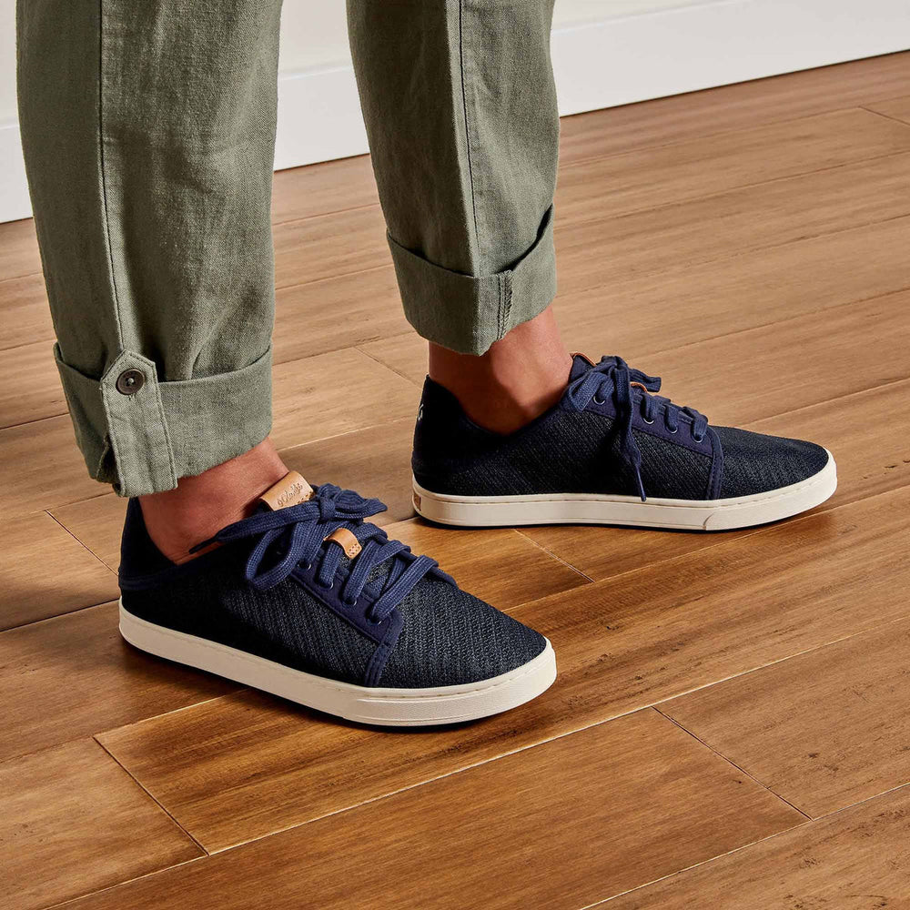 Pehuea Lī Women's Sneakers - Trench Blue | OluKai Women