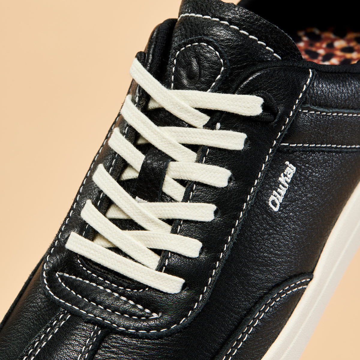 Hā‘upu Women’s Leather Sneakers - Onyx | OluKai Women