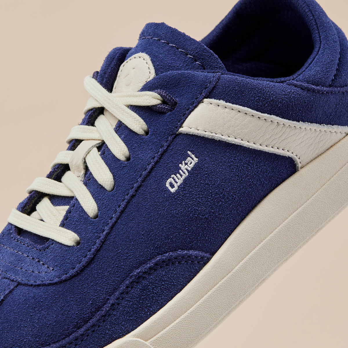 Hā‘upu Women’s Leather Sneakers - Navy / Off White | OluKai Women