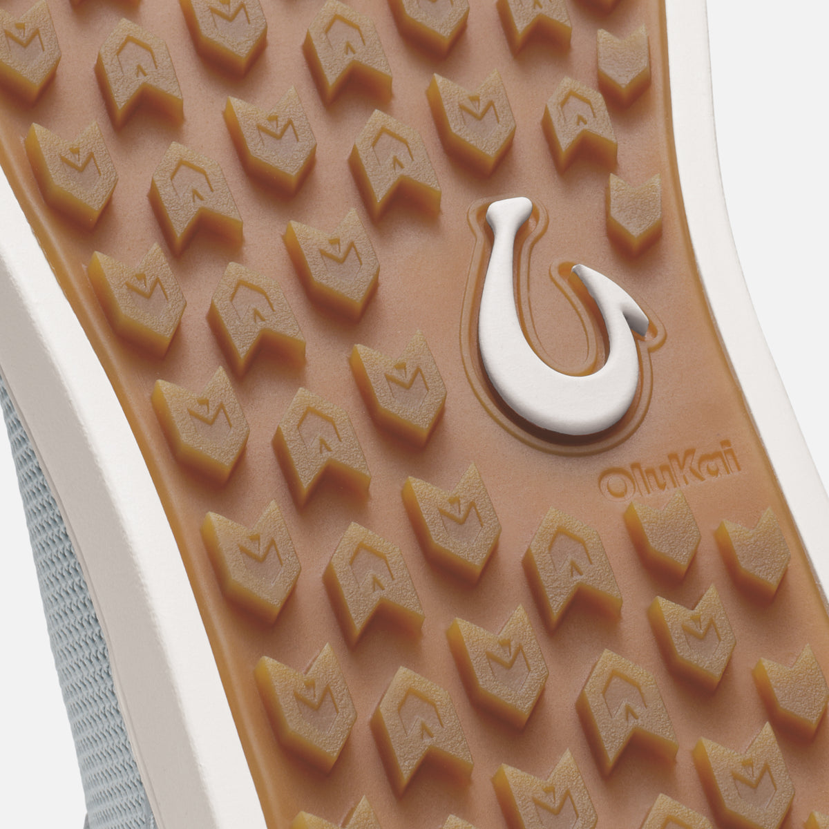 Kiahuna - Cloud Grey / Tan | OluKai Women