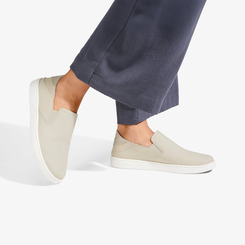 Pehuea Leather - Tapa / Ecru | OluKai Women