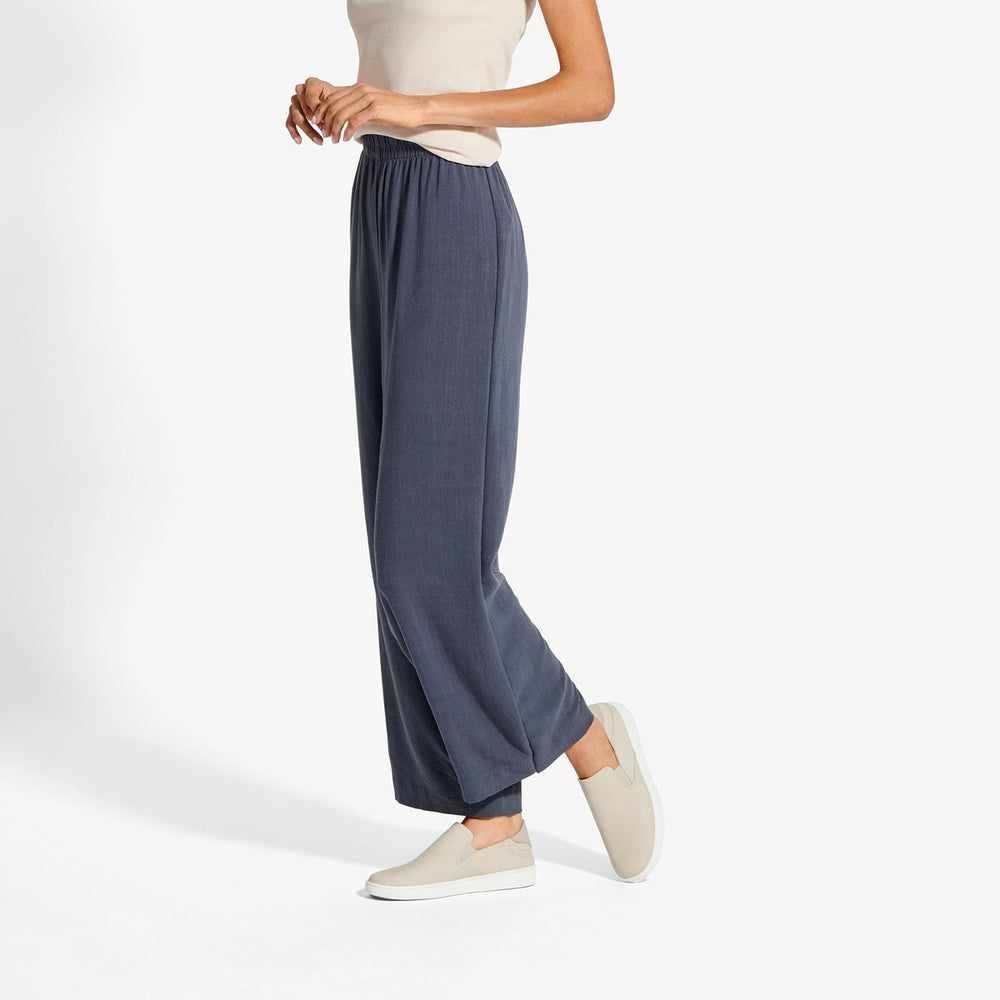 Pehuea Leather - Tapa / Ecru | OluKai Women