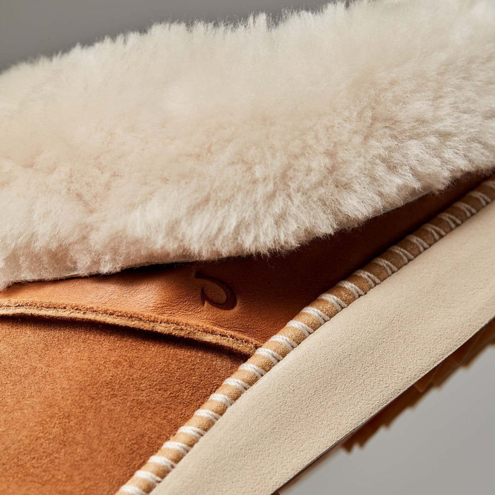 Ku‘i Women‘s Slip-On Slippers - Tan / Bone | OluKai Women