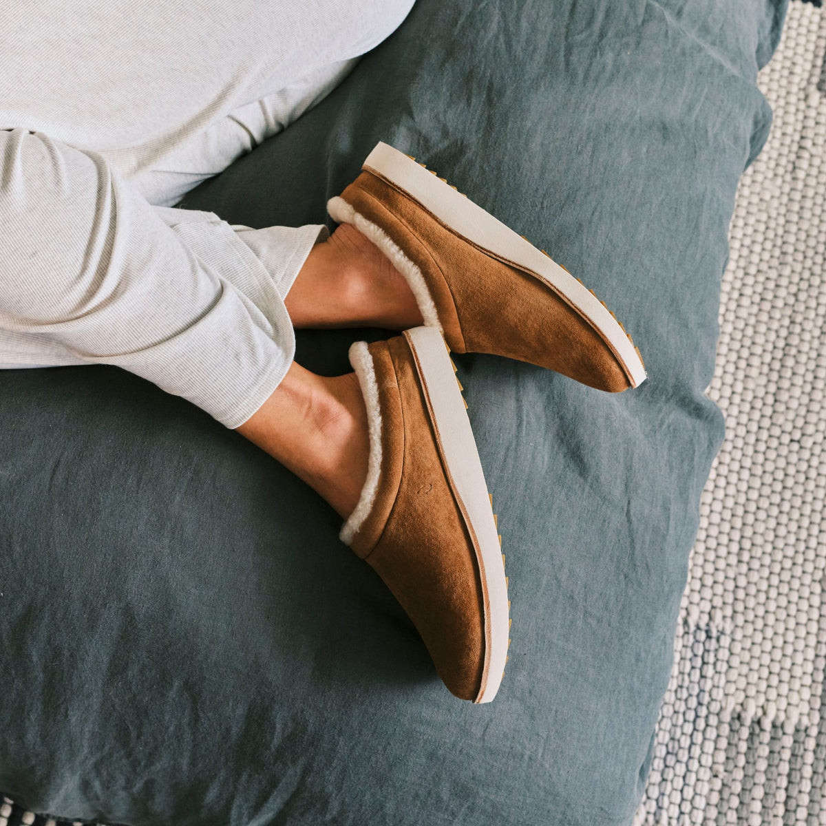 Mani - Tan / Golden Sand | OluKai Women