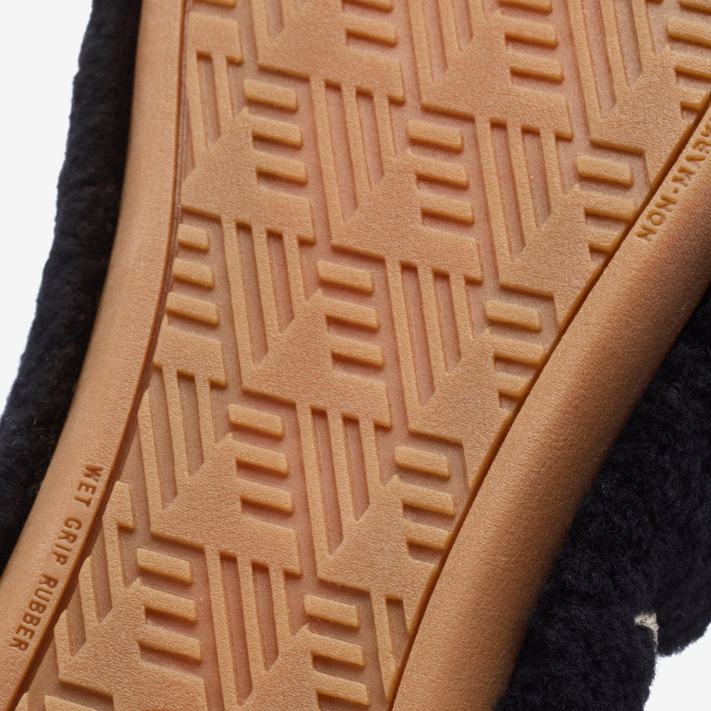 Hale Mule Lava Rock / Tapa | Olukai | OluKai Women