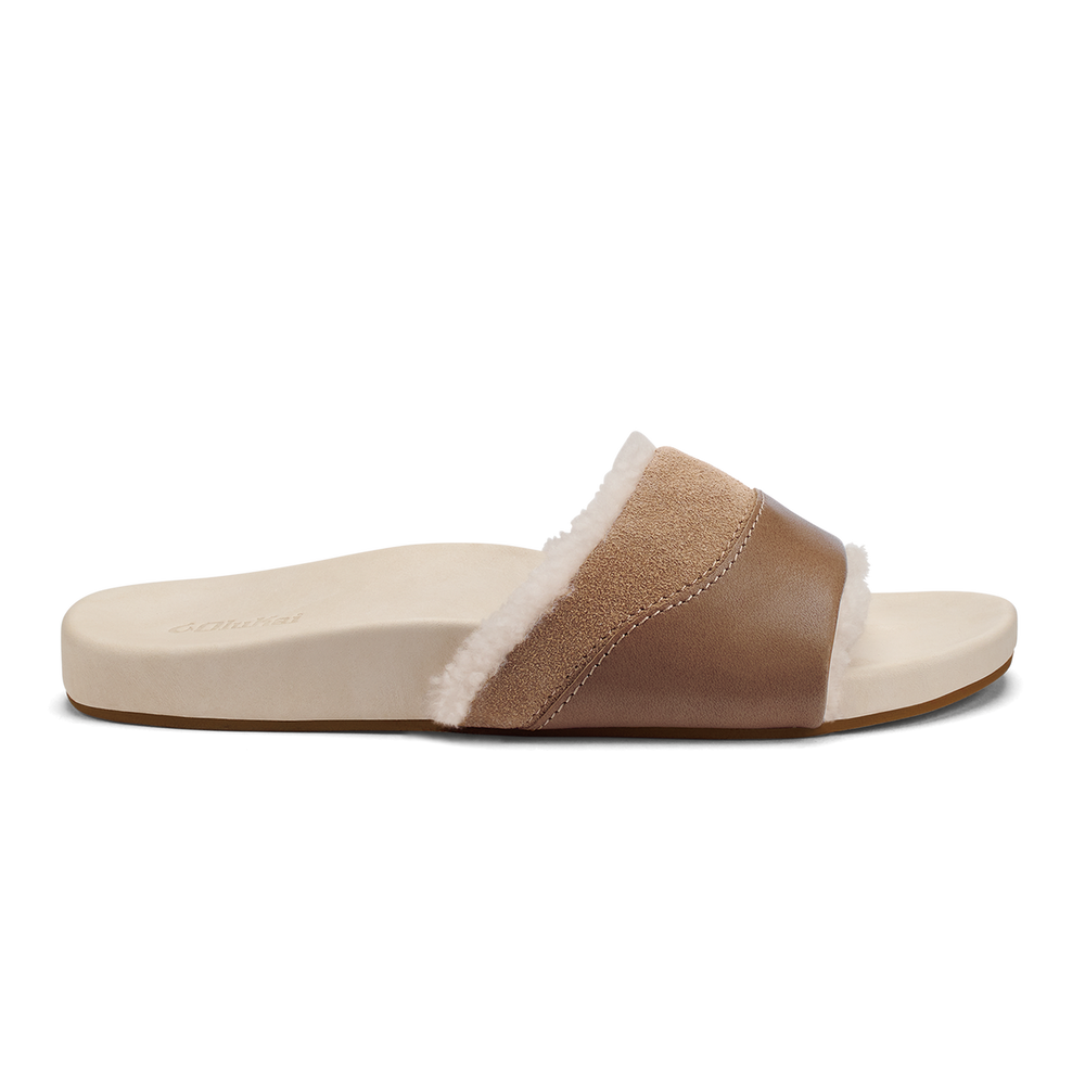 Hō‘ala Slide Women’s Slide Slipper Sandals - Tan / Puka | OluKai Women