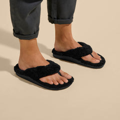 Kīpe'a Heu Women‘s Flip Flop Slippers - Black | OluKai Women