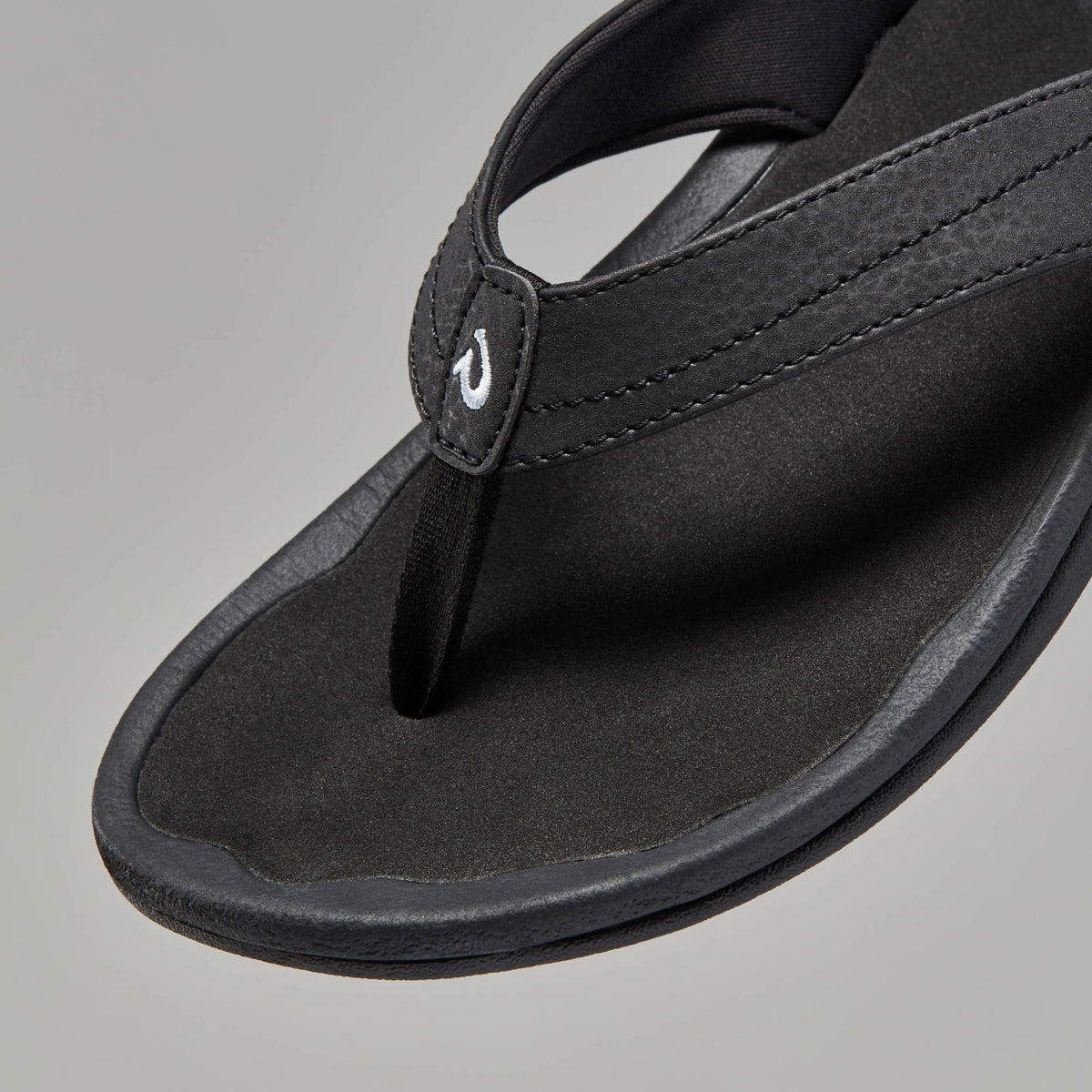 ‘Ohana Women's Best Selling Beach Sandals - Black | OluKai Women