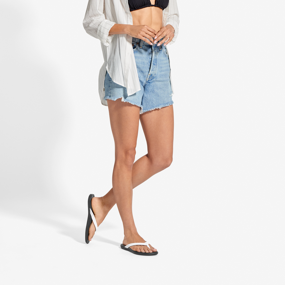 Ho‘opio Malua - Bright White / Warm Sand | OluKai Women