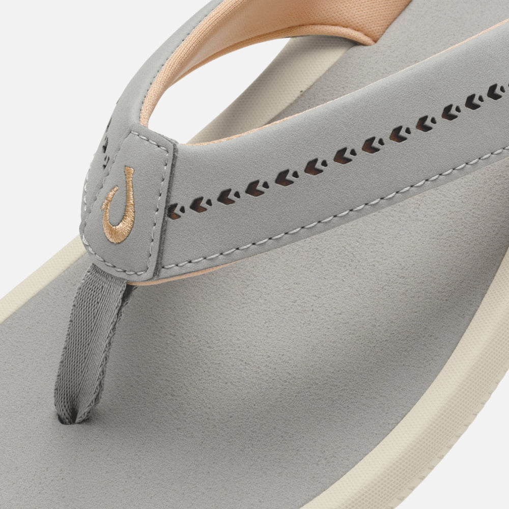 Ulele - Ash / Ash | OluKai Women