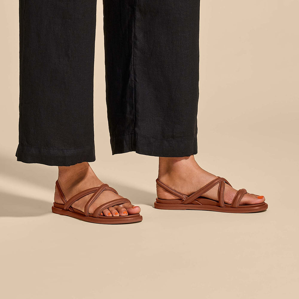 Tiare Strappy Women’s Leather Sandals - Fox | OluKai Women
